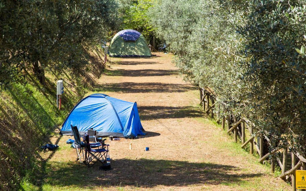 Blucamp Hotel Campiglia Marittima Exterior foto